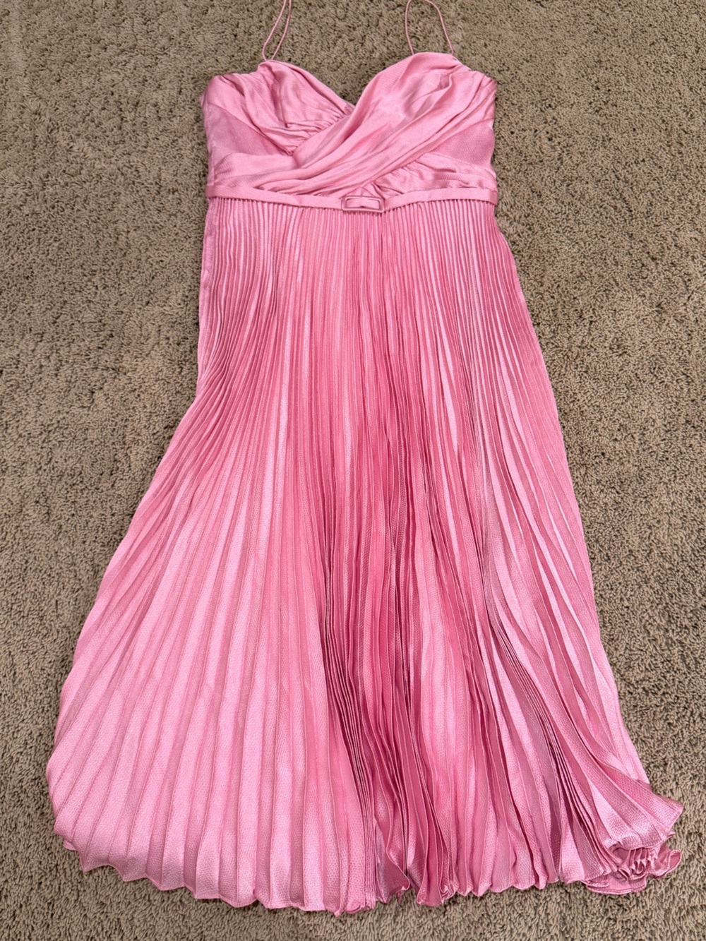 Monique Lhuillier Pink Sleeveless Satin Pleated Midi Dress